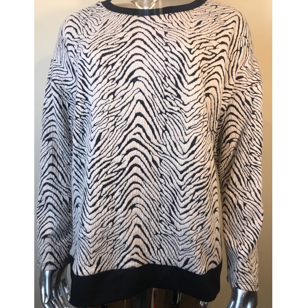 NWOT Zibra Design Cardigan Stretch Sweater